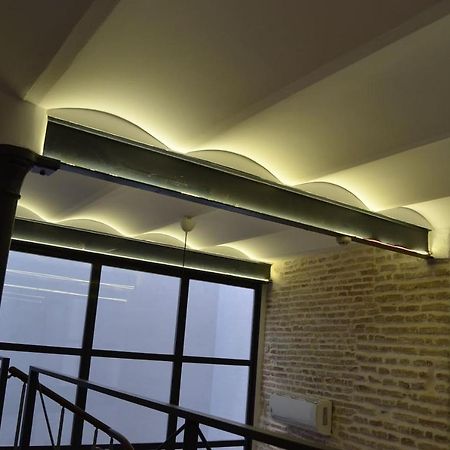 Duplex Alameda De Hercules Севілья Екстер'єр фото